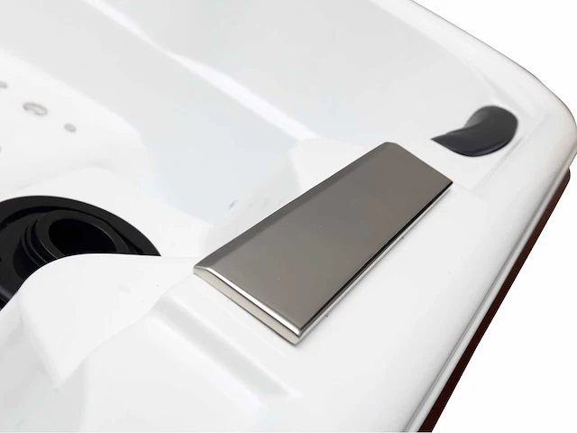 Jacuzzi en buitenspa - rvs frame - vonato - 0 - milaro - afbeelding 18 van  21