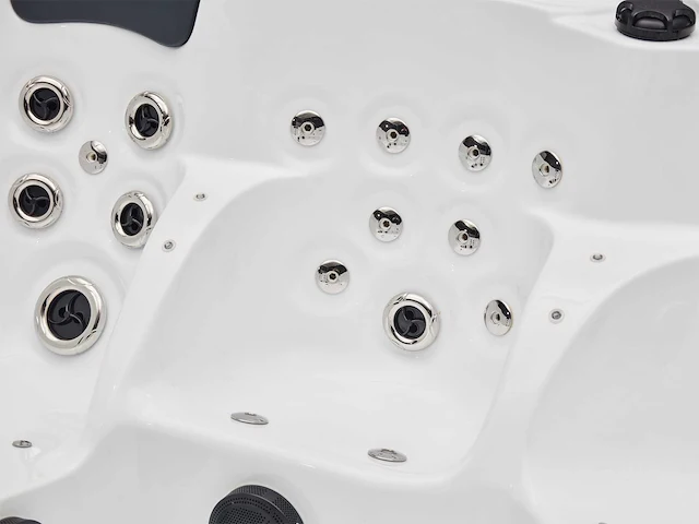 Jacuzzi en buitenspa - vonato - 0 - 6 persoons met 1 ligplaats - afbeelding 14 van  24
