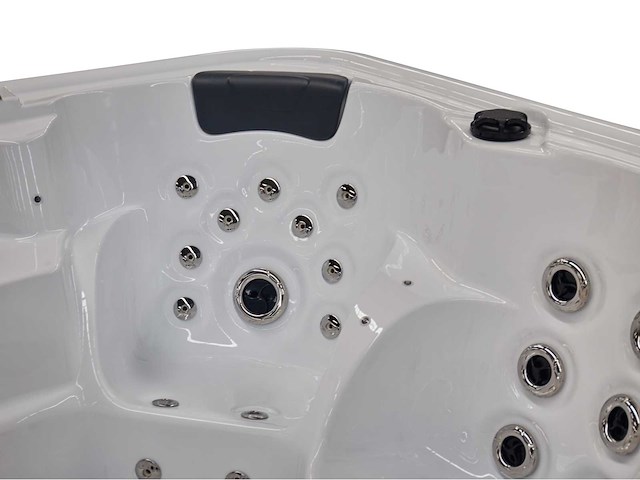 Jacuzzi en buitenspa - vonato - 5-persoons spa met 3 ligplaatsen - afbeelding 12 van  16