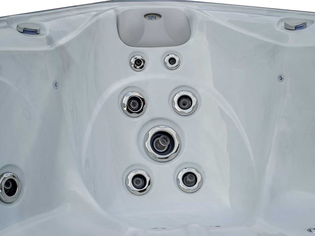 Jacuzzi en buitenspa - vonato - donaro - 0 - vrijstaand 5 persoons bad - afbeelding 2 van  6