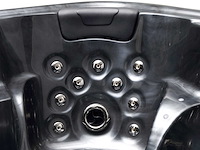 Jacuzzi en buitenspa - vonato - flavina - 0 - 5-persoons spa met 3 ligplaatsen - afbeelding 10 van  23