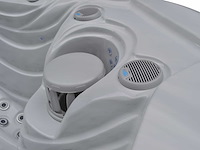 Jacuzzi en buitenspa - vonato - lerano - 0 - vrijstaand 5 persoons bad - afbeelding 2 van  11