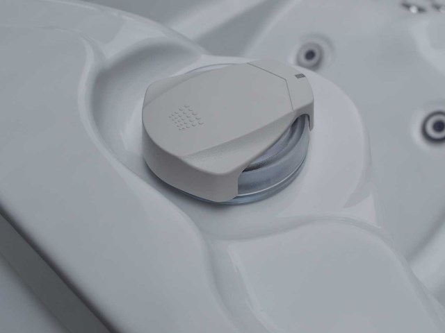 Jacuzzi en buitenspa - vonato - lerano - 0 - vrijstaand 5 persoons bad - afbeelding 9 van  11