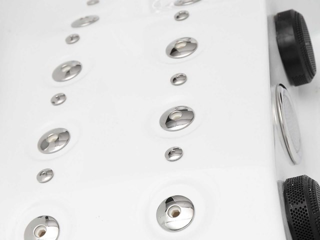 Jacuzzi en buitenspa - vonato - milaro - 0 - 5-persoons spa met 3 ligplaatsen - afbeelding 3 van  21