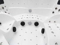 Jacuzzi en buitenspa - vonato - milaro - 0 - 5-persoons spa met 3 ligplaatsen - afbeelding 8 van  21