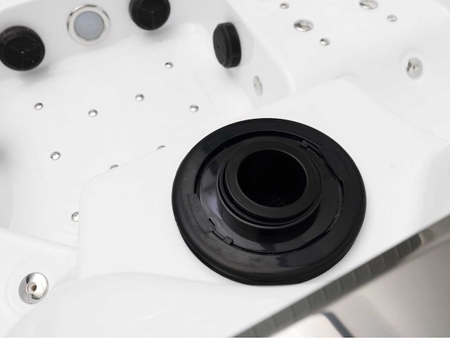 Jacuzzi en buitenspa - vonato - milaro - 0 - 5-persoons spa met 3 ligplaatsen - afbeelding 19 van  21