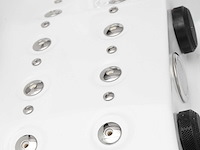 Jacuzzi en buitenspa - vonato - milaro - 0 - 5-persoons spa met 3 ligplaatsen - afbeelding 3 van  21