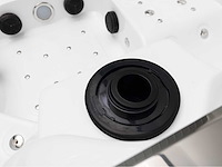 Jacuzzi en buitenspa - vonato - milaro - 0 - 5-persoons spa met 3 ligplaatsen - afbeelding 19 van  21