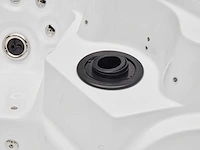 Jacuzzi en buitenspa - vonato - tovario - 0 - 6 persoons met 1 ligplaats - afbeelding 19 van  24