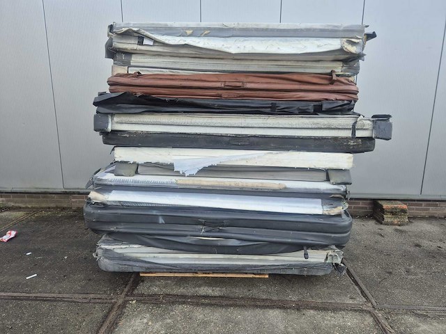 Jacuzzi en buitenspa covers (16x) - afbeelding 1 van  12