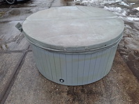 Jacuzzi en buitenspa - afbeelding 14 van  21