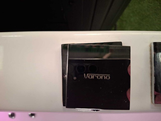 Jacuzzi en buitenspa - afbeelding 9 van  27