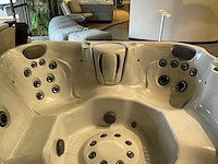 Jacuzzi j-285 buitenspa - afbeelding 7 van  11