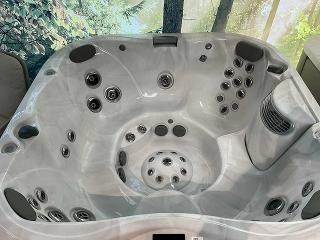 Jacuzzi j-345 buitenspa - afbeelding 5 van  11