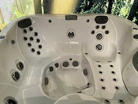 Jacuzzi j-355 buitenspa - afbeelding 5 van  10