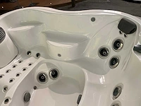 Jacuzzi j-355 buitenspa - afbeelding 6 van  10
