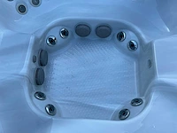 Jacuzzi j-lx buitenspa - afbeelding 9 van  12