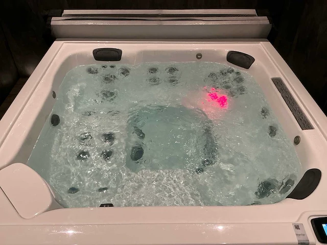 Jacuzzi j-lxl buitenspa - afbeelding 5 van  12