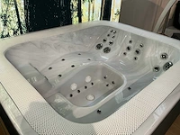 Jacuzzi virtus overloopspa - afbeelding 9 van  14