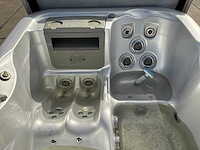 Jacuzzi - afbeelding 14 van  16