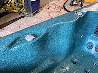 Jacuzzi - afbeelding 4 van  14