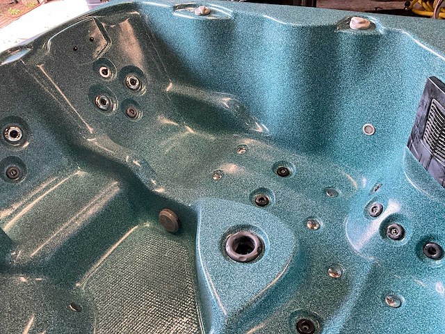 Jacuzzi - afbeelding 10 van  14