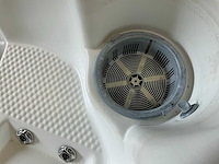 Jacuzzi - afbeelding 2 van  13