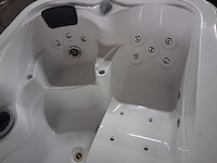 Jacuzzi - afbeelding 12 van  16