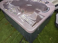 Jacuzzi - afbeelding 7 van  9