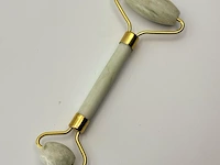 Jade massageroller met goldplating - afbeelding 2 van  6