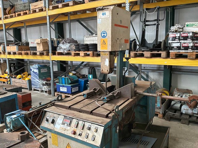 Jaespa v 380 dgh verticale metaalbandzaagmachine - afbeelding 6 van  13