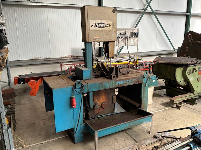 Jaespa v 380 dgh verticale metaalbandzaagmachine - afbeelding 7 van  13