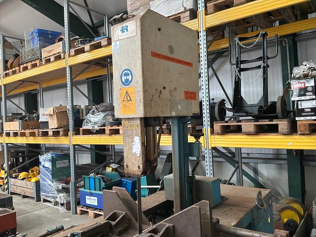 Jaespa v 380 dgh verticale metaalbandzaagmachine - afbeelding 9 van  13