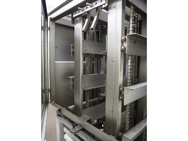 Ja+f - afbeelding 9 van  12