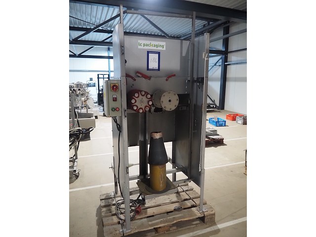 J.affeldt - afbeelding 1 van  11