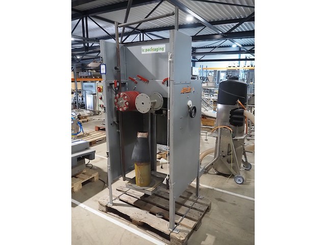 J.affeldt - afbeelding 6 van  13