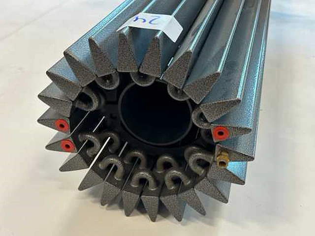 Jaga - cirkel - designradiator (2050 mm) - afbeelding 3 van  7