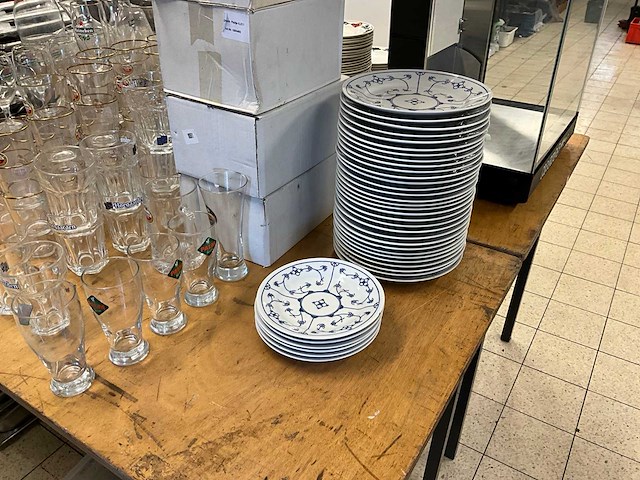 Jäger dinerborden en sideplates (37x) - afbeelding 1 van  6