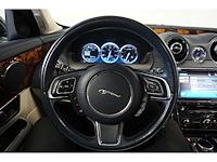 Jaguar - - xj - 5.0 v8 portfolio - personenauto - afbeelding 3 van  26