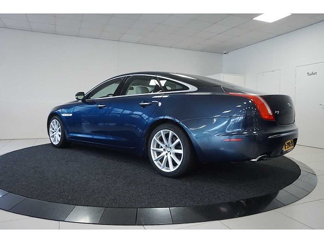 Jaguar - - xj - 5.0 v8 portfolio - personenauto - afbeelding 23 van  26