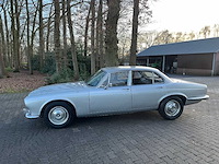 Jaguar - 1972 - xj series - 1 - personenauto - afbeelding 8 van  15