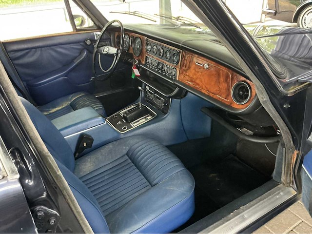 Jaguar - 1973 - xj - 5.3 v12 de luxe - marge auto - afbeelding 19 van  36
