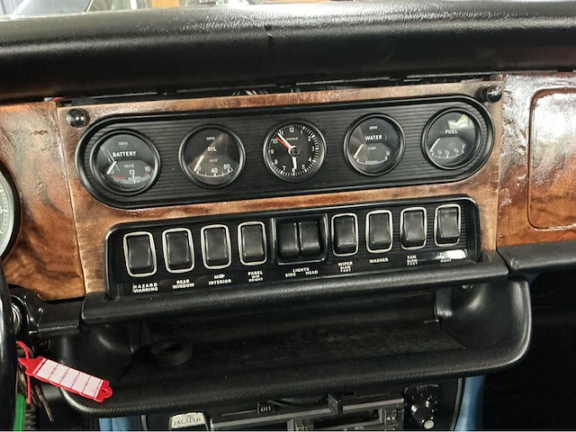 Jaguar - 1973 - xj - 5.3 v12 de luxe - marge auto - afbeelding 27 van  36