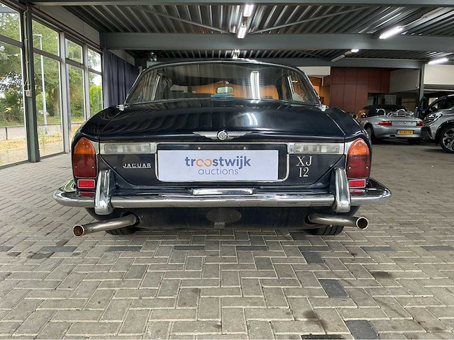 Jaguar - 1973 - xj - 5.3 v12 de luxe - marge auto - afbeelding 32 van  36