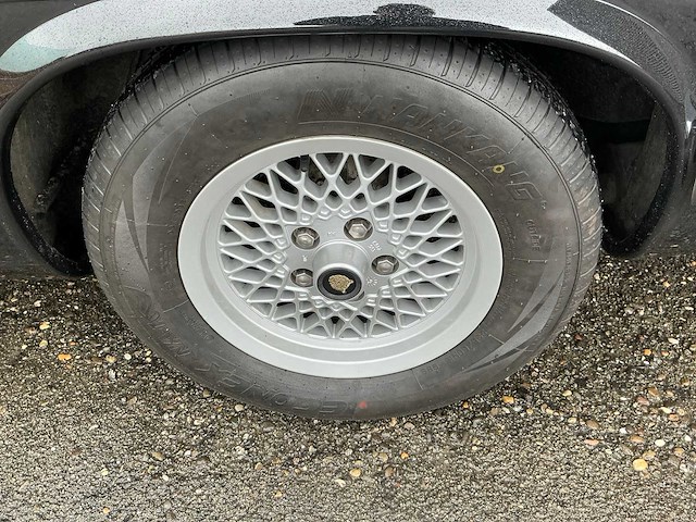 Jaguar - 1990 - xjs - 5.3 v12 coupé - personenauto (44-gt-ng) - afbeelding 12 van  20