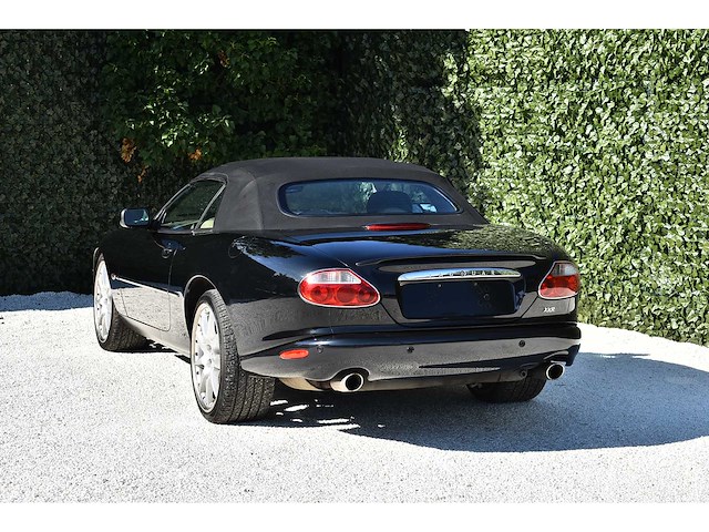 Jaguar - 2002 - xkr convertible - 4,0 liter (3.996 cc) v8 supercharged, 370 pk - btw auto - afbeelding 4 van  63