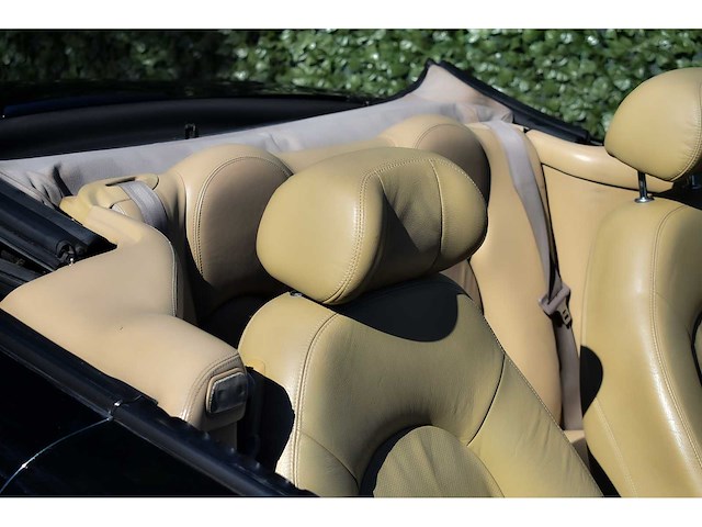 Jaguar - 2002 - xkr convertible - 4,0 liter (3.996 cc) v8 supercharged, 370 pk - btw auto - afbeelding 21 van  63