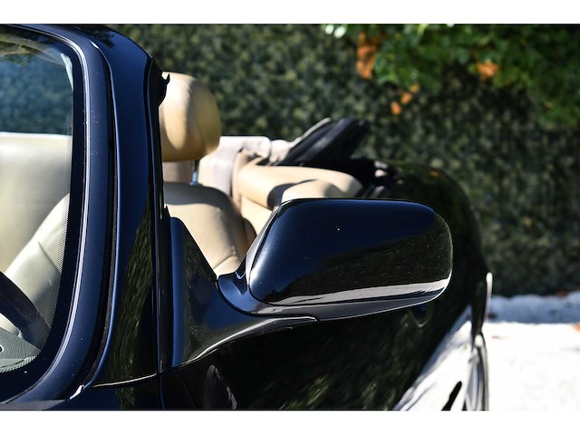 Jaguar - 2002 - xkr convertible - 4,0 liter (3.996 cc) v8 supercharged, 370 pk - btw auto - afbeelding 28 van  63