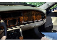 Jaguar - 2002 - xkr convertible - 4,0 liter (3.996 cc) v8 supercharged, 370 pk - btw auto - afbeelding 30 van  63
