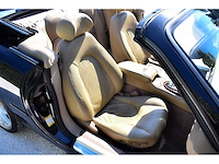 Jaguar - 2002 - xkr convertible - 4,0 liter (3.996 cc) v8 supercharged, 370 pk - btw auto - afbeelding 32 van  63